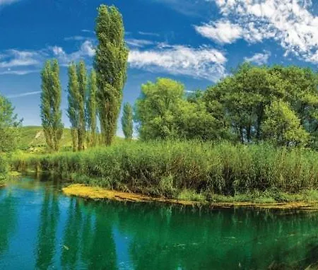 Вилла Ostojic Attractive With Private Pool Near Lakes