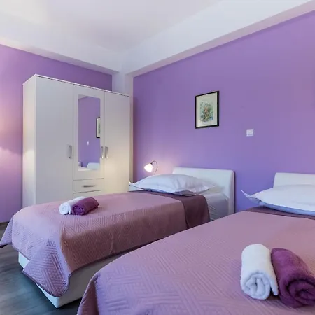 Вилла Ostojic Attractive With Private Pool Near Lakes *