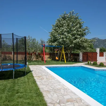 Ostojic Attractive With Private Pool Near Lakes * Ploce (Dubrovnik-Neretva)